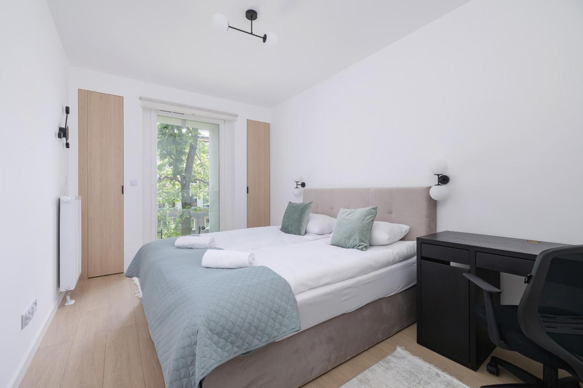 Krowoderska Apartment With Balcony Near City Center By Rent Like Home Krakow Bagian luar foto